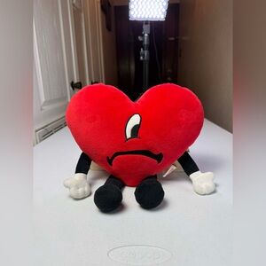 Used Official Bad Bunny Un Verano Sin Ti Plush Heart 2022 Tour AUTHENTIC MERCH